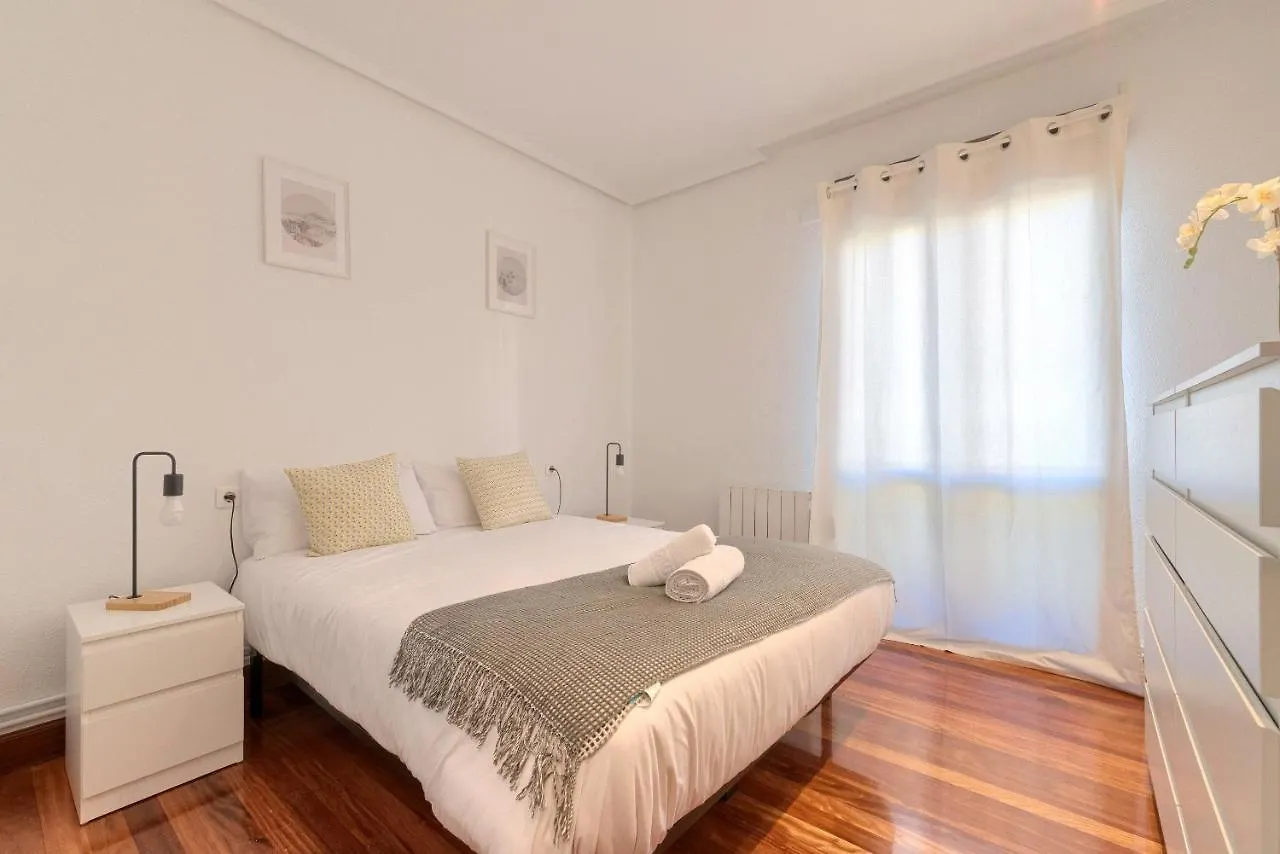 Vivienda Turistica Junto Al Ayuntamiento Apartment Bilbao Spain